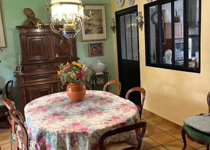 Chez Patricia Penzion 3*