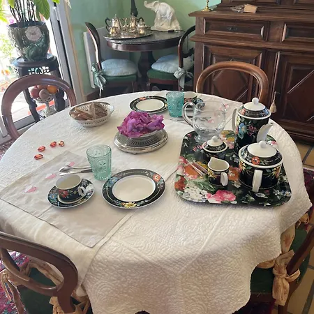 Chez Patricia ゲストハウス Brens